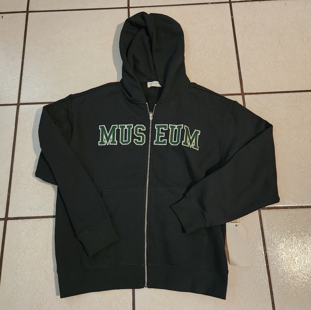 Museum of Peace & Quiet  Hooded Zip-up Sweater SzL